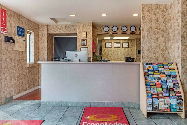 Hotel Econo Lodge Bay Breeze