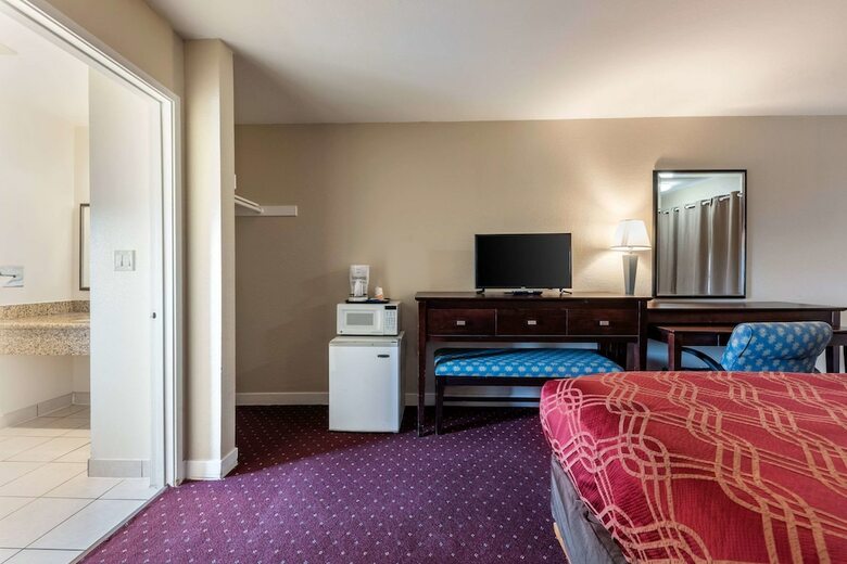 Hotel Econo Lodge Bay Breeze