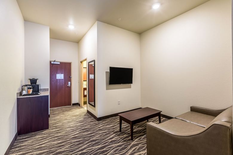 Cobblestone Hotel & Suites ? Stevens Point