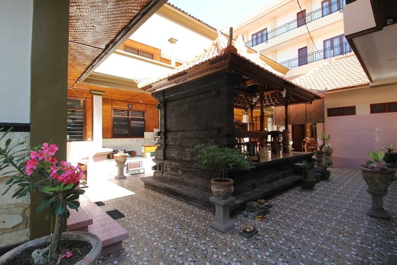 Hotel Kempu Taman Ayu I