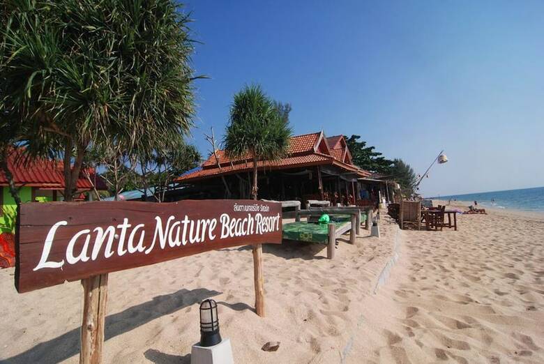 Hotel Lanta Nature Beach Resort