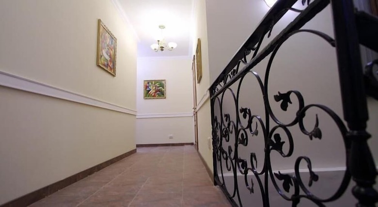 Boomerang Business Hotel
