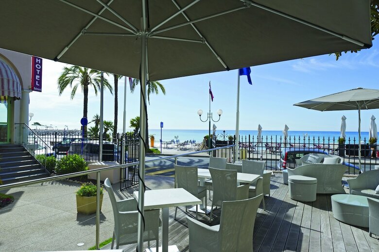 Hotel H�tel Club Vacances Bleues Le Balmoral
