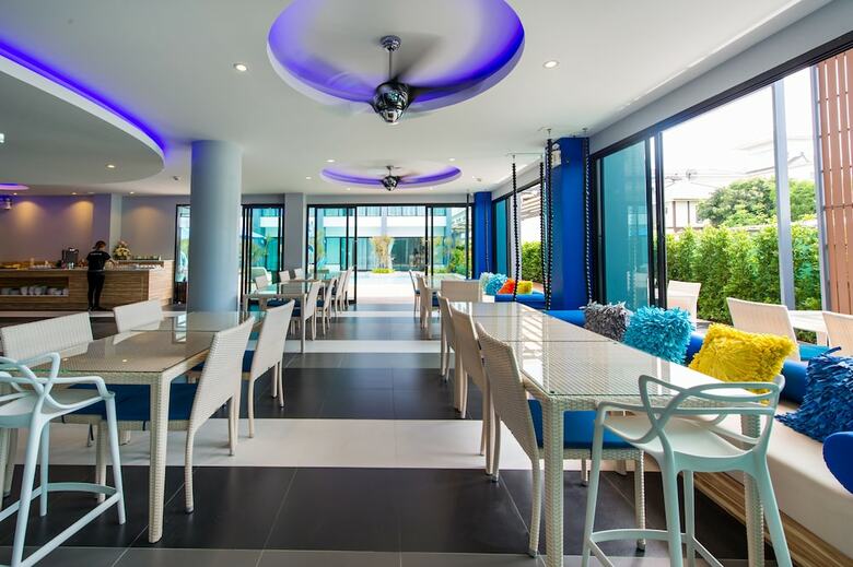 Krabi Seabass Hotel