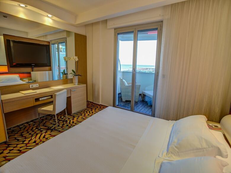 Hotel Waldorf - Premier Resort