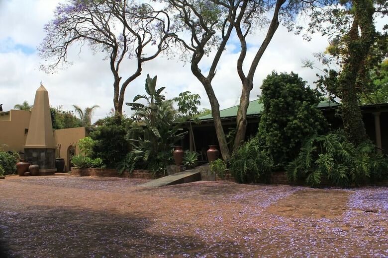 Hotel African Roots Guest House