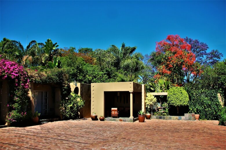 Hotel African Roots Guest House