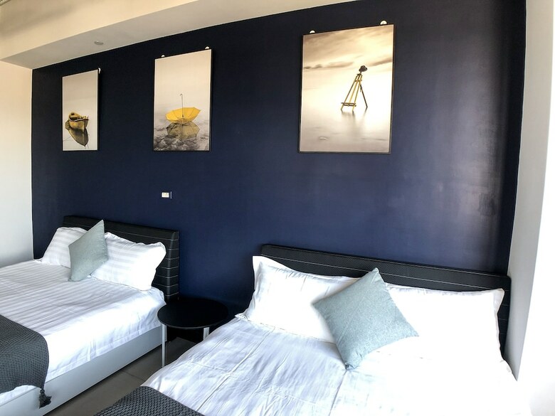 Q Square Apartment