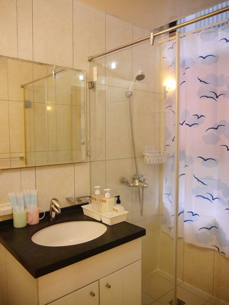 Q Square Apartment