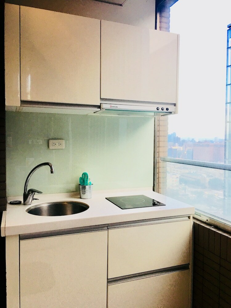 Q Square Apartment