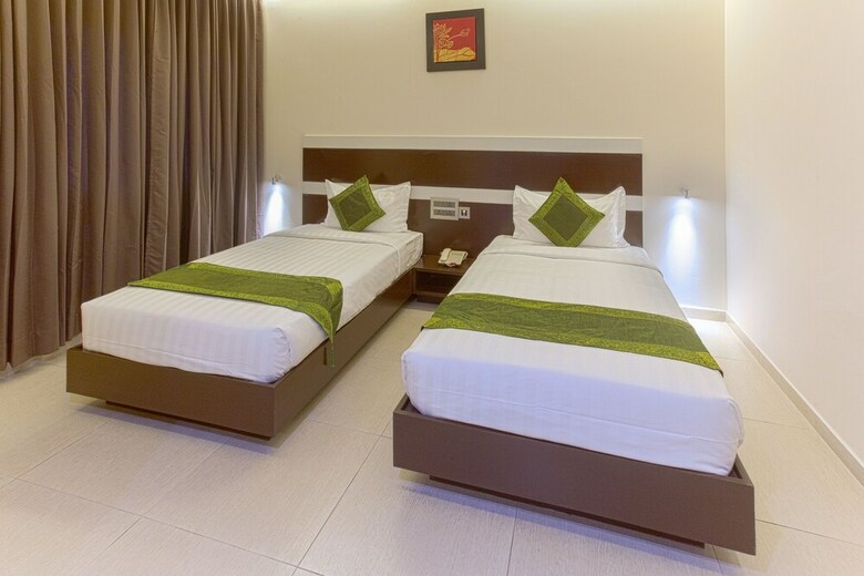 Hotel Treebo Grand Premier Suites