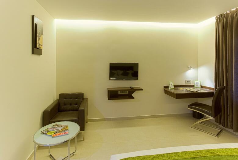 Hotel Treebo Grand Premier Suites