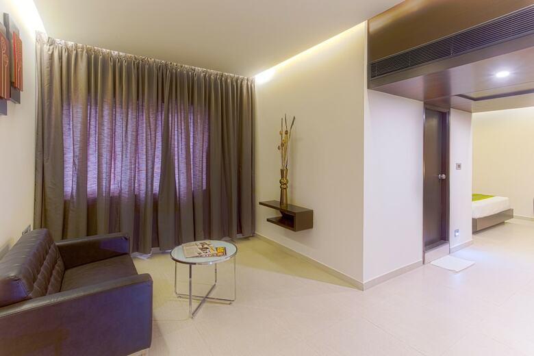 Hotel Treebo Grand Premier Suites