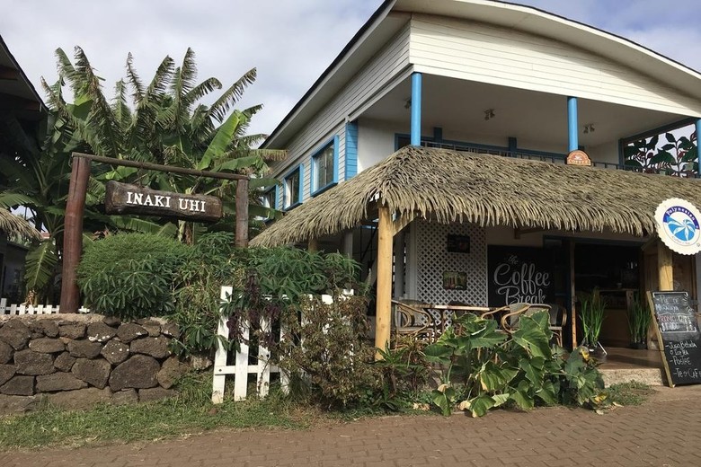 Inaki Uhi Hotel