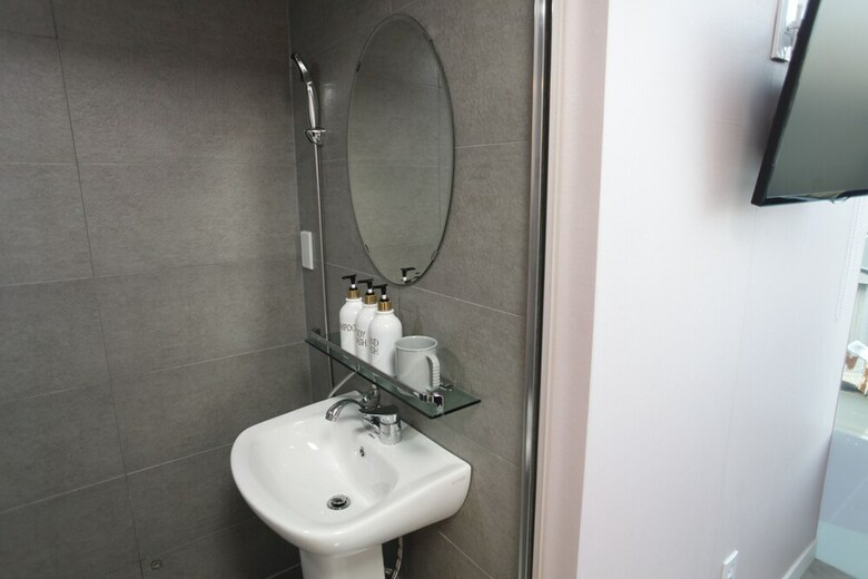 Hotel Mj Guest House
