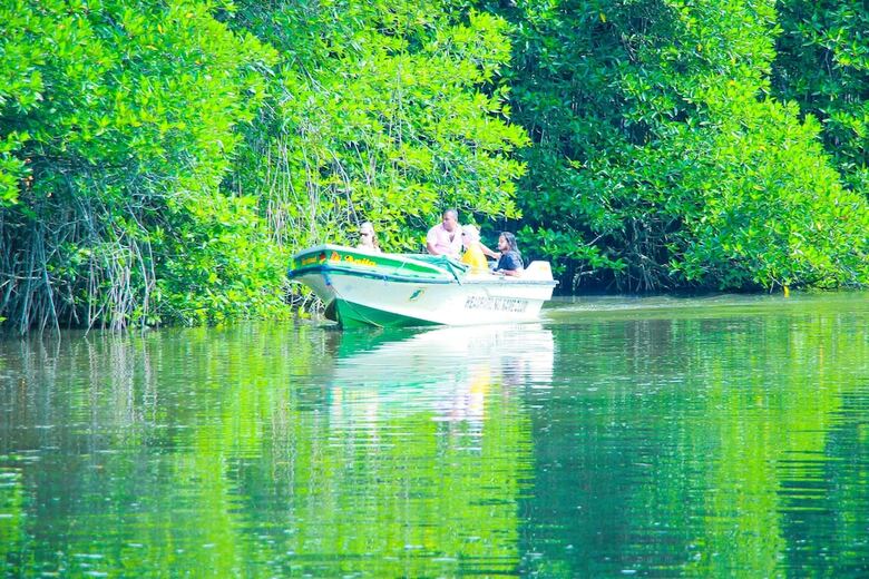 Oyo 354 Lagoon Garden Hotel