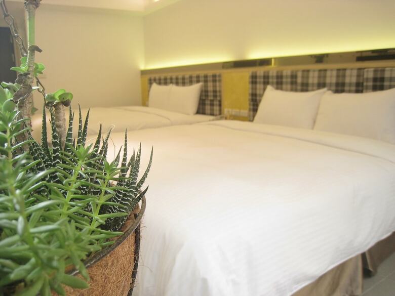 Formosa Boulevard Station Garden Hotel