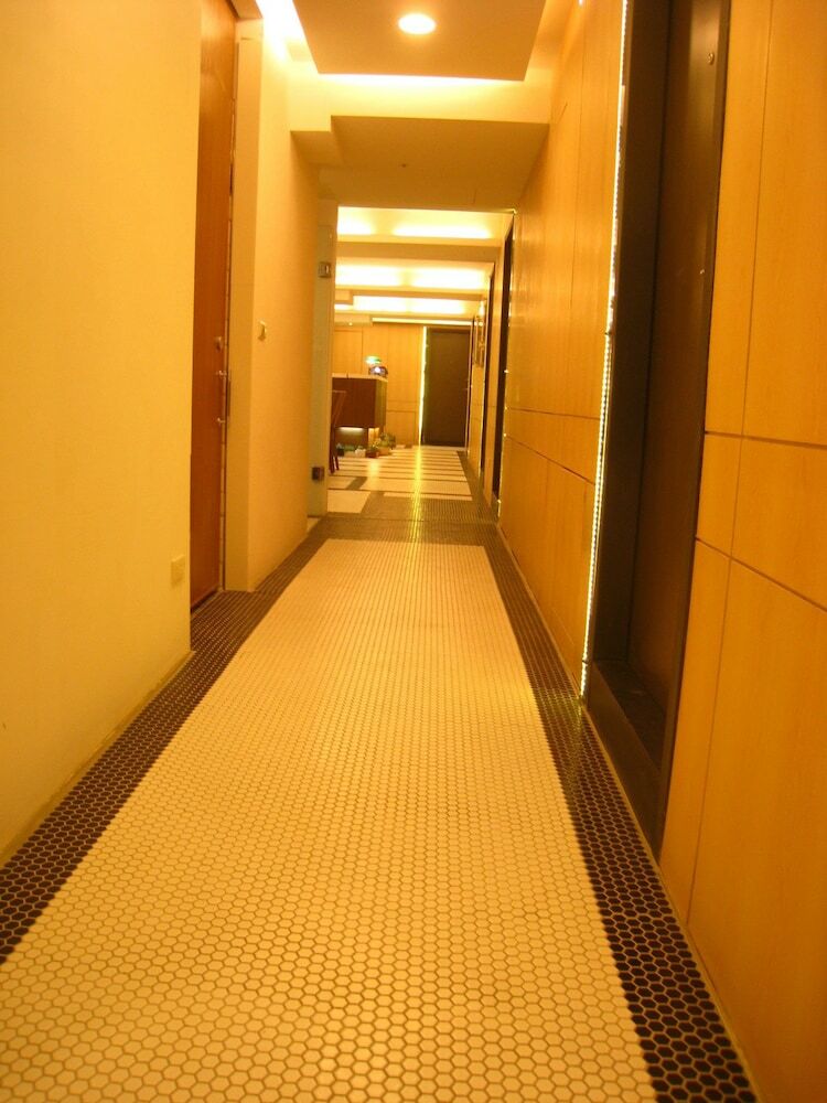 Formosa Boulevard Station Garden Hotel