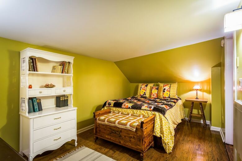 Downtown Historic Bed And Breakfast