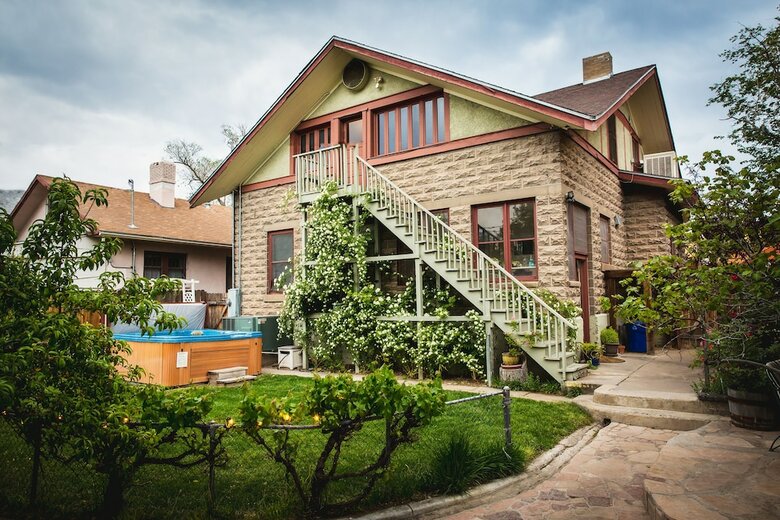 Downtown Historic Bed And Breakfast