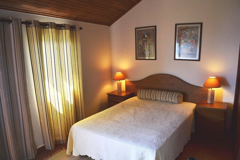 Apartamentos Casal S�o Jo�o Cottages