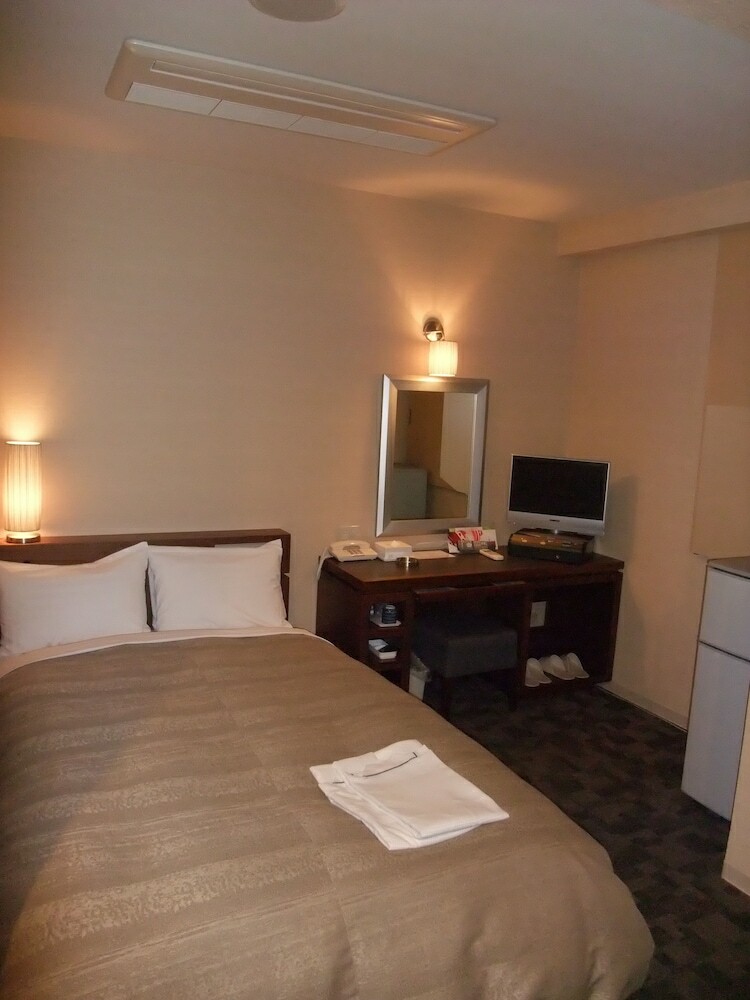 Center Hotel Toyota