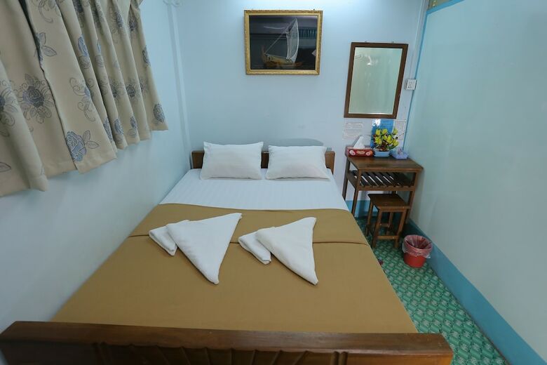 Hotel Chan Myae Thar Guest House Yangon