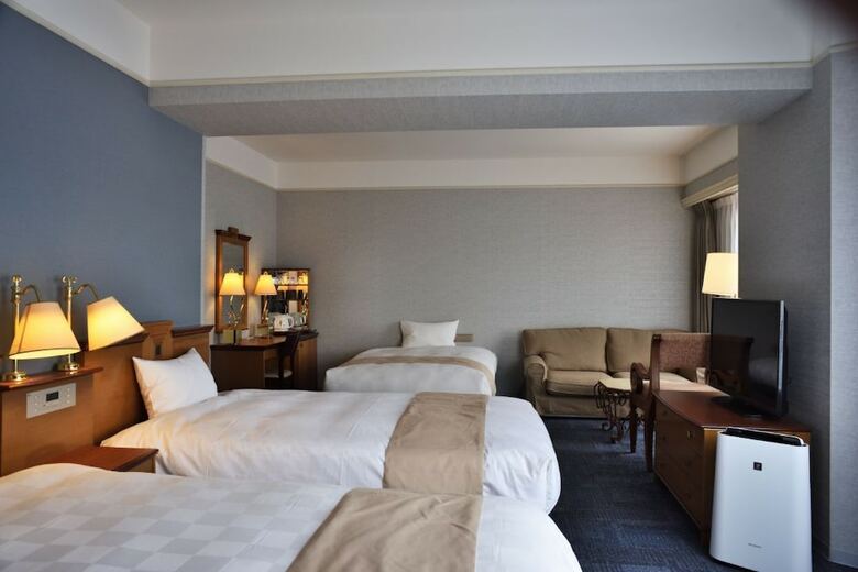 Court Hotel Kurashiki