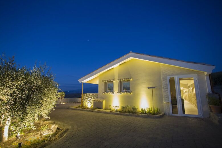 Agroturismo Rocca Dei Saraceni