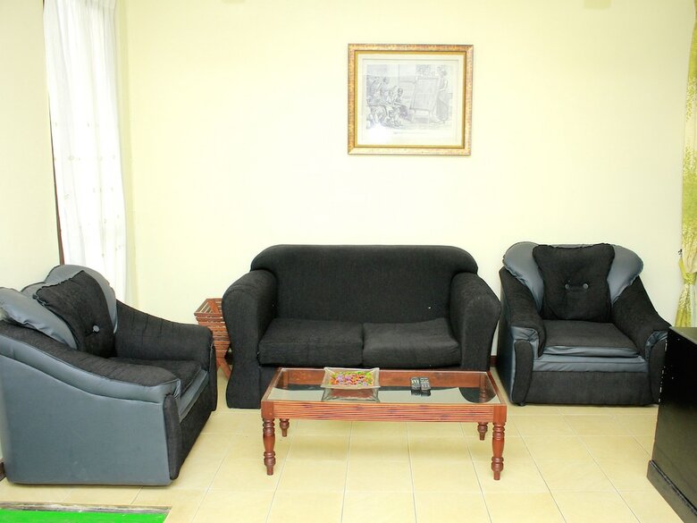 Hotel Oyo 248 Vishmi's Rest