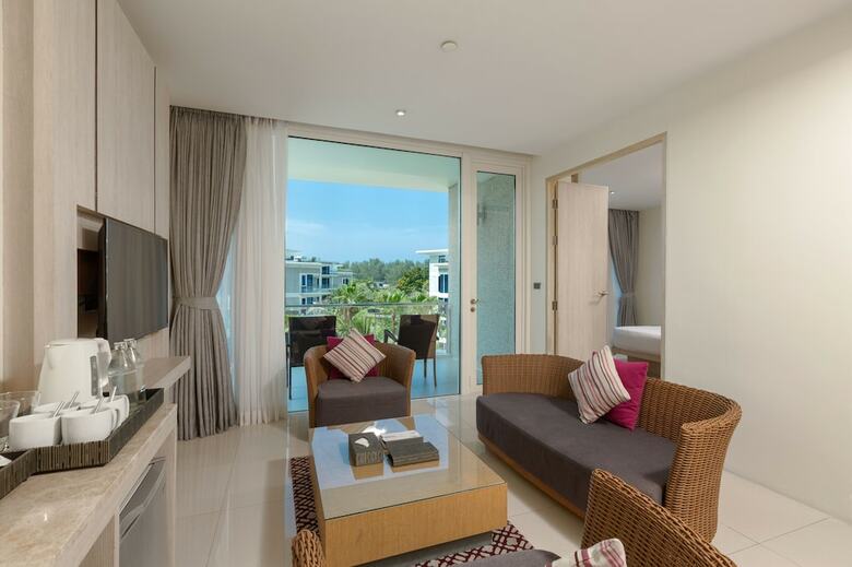 Apartamento Splash Beach Resort, Mai Khao, Phuket