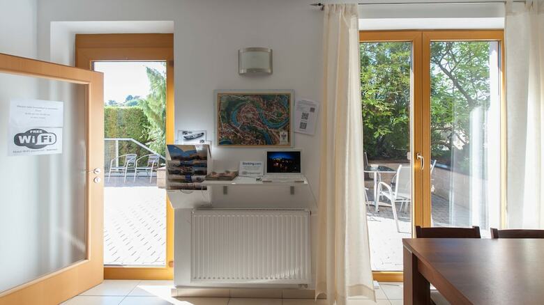 Hotel Garni Pod Skalkou