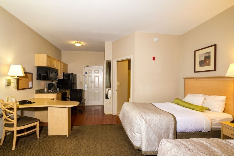 Hotel Candlewood Suites Ft Myers I75