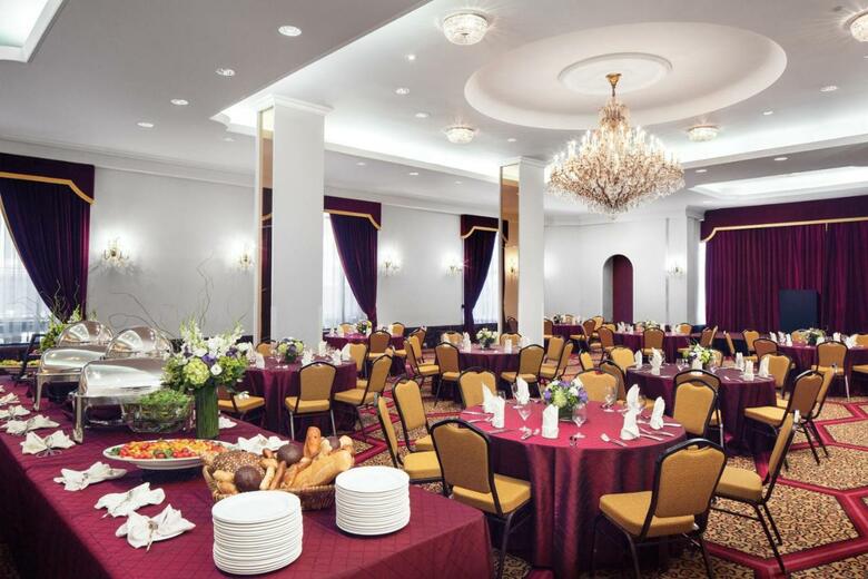 New Yorker By Lotte Hotels