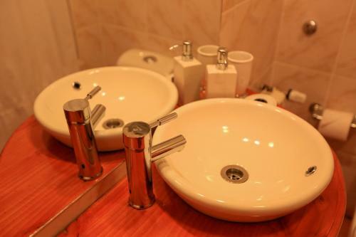 Lodge Hotel Y Caba�as Patagonia Green