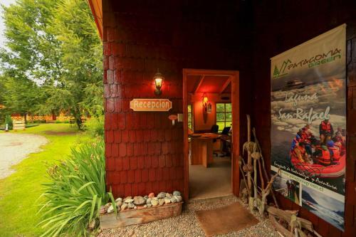 Lodge Hotel Y Caba�as Patagonia Green