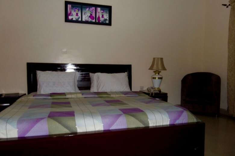 Hotel Aes Luxury Apartments