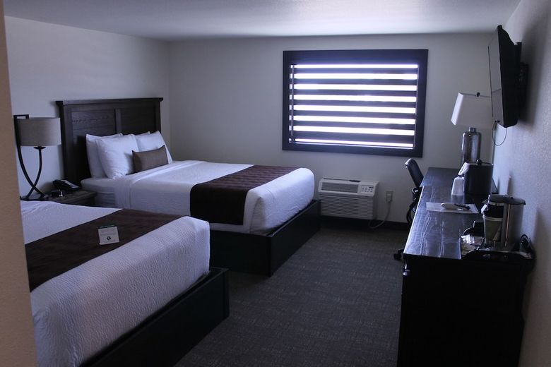 Boarders Inn & Suites By Cobblestone Hotels - Syracuse