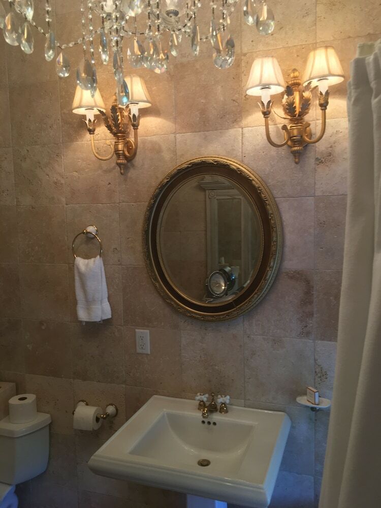 Bed & Breakfast Justine Inn Savannah
