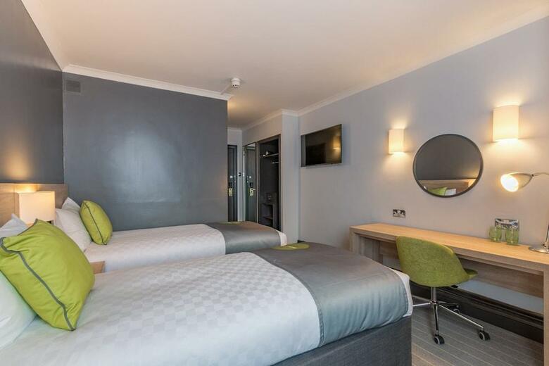 Hotel Thistle Express London Luton