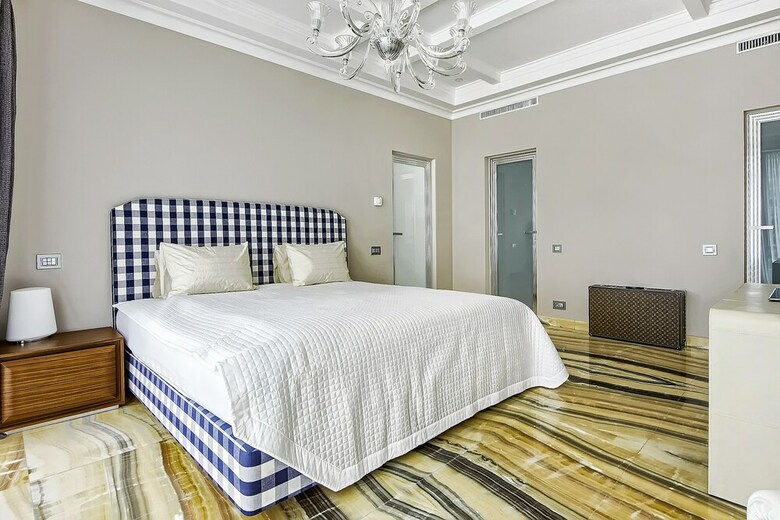 Hotel Sky Apartments Rentals Service