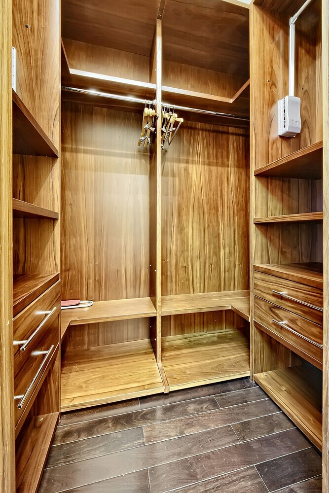 Hotel Sky Apartments Rentals Service