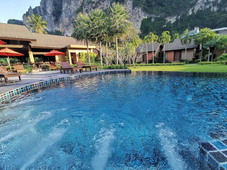 Hotel Aonang Hill @ 11/1