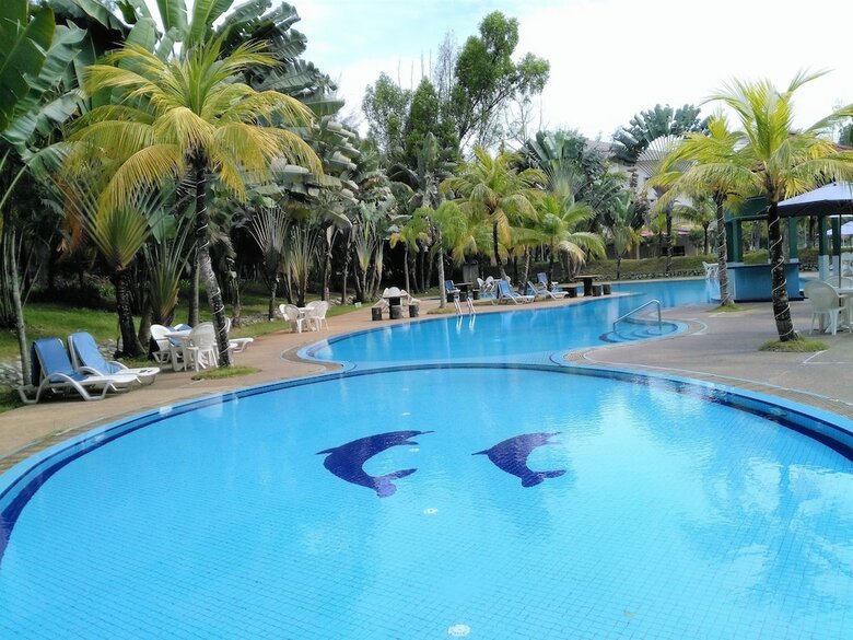 Hotel Teluk Batik Holiday Apartment