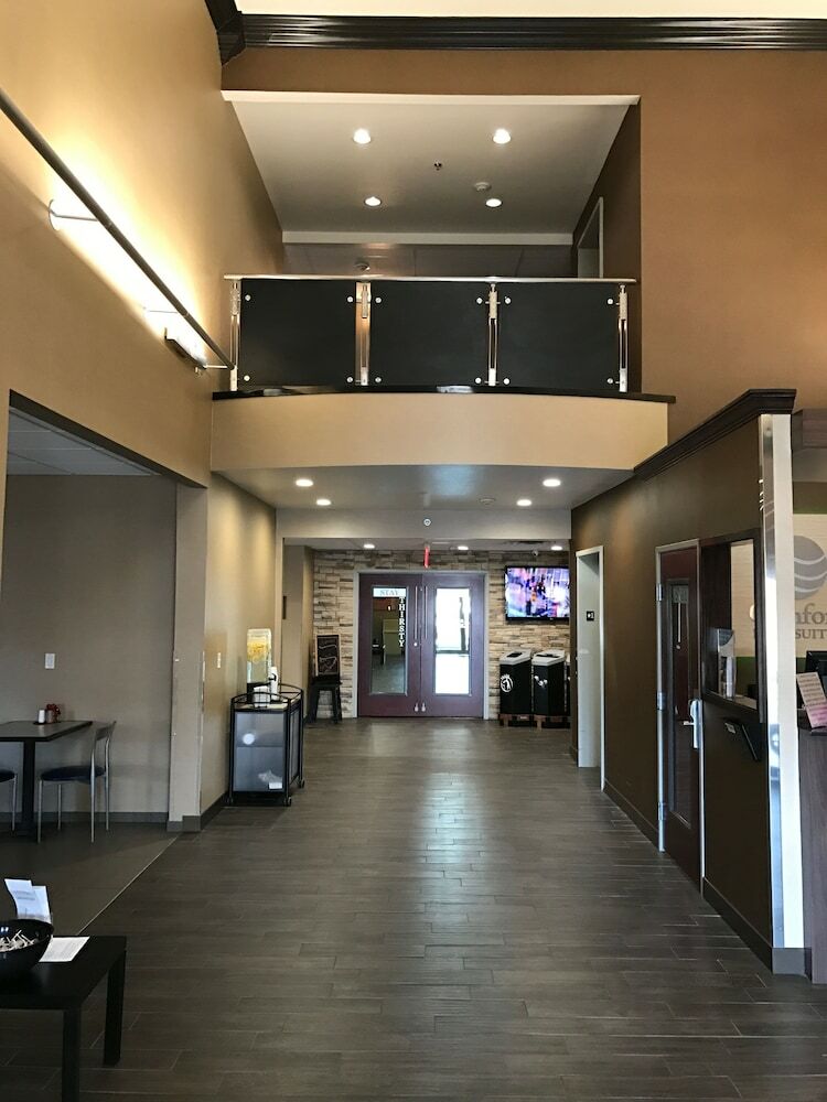 Hotel Comfort Inn & Suites