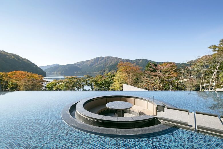 Hotel Hakone Ashinoko Hanaori