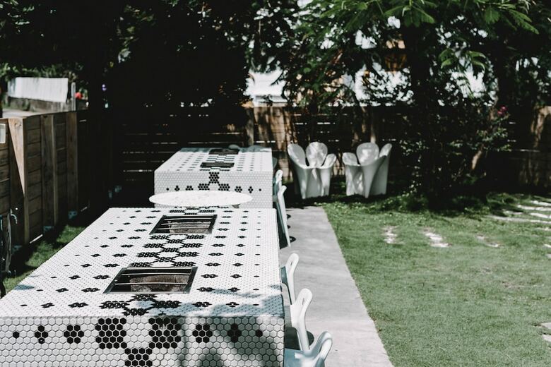 Bed & Breakfast Tenday Homestay