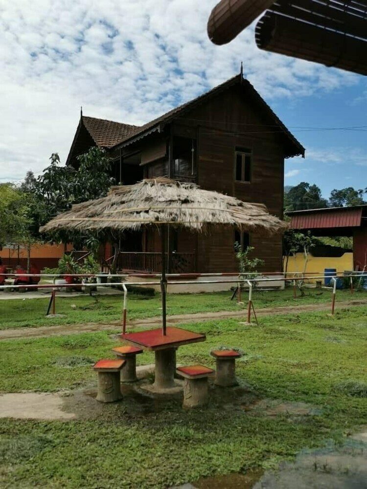 Posada Happy Paradise
