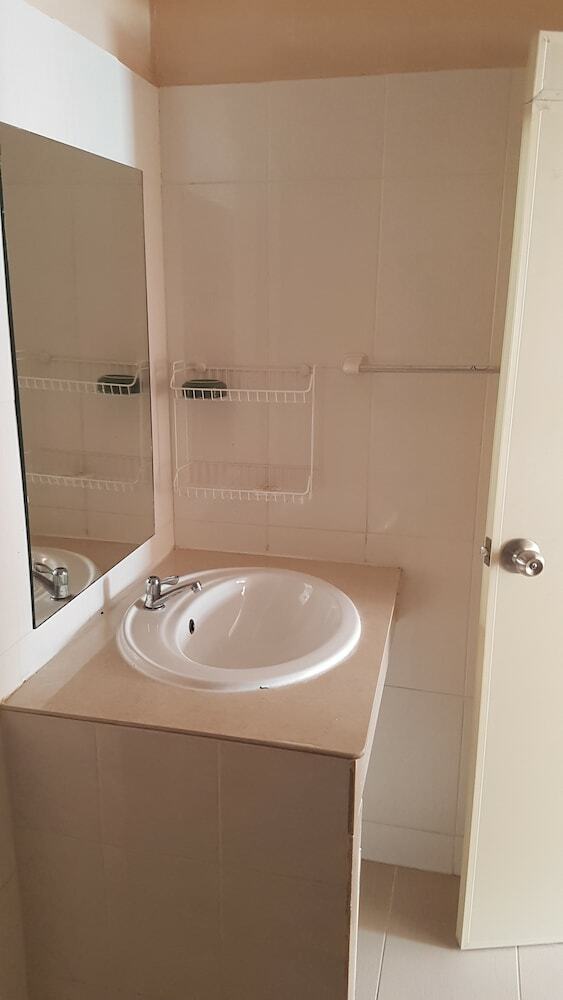 Sandman Hotel And Sports Bar