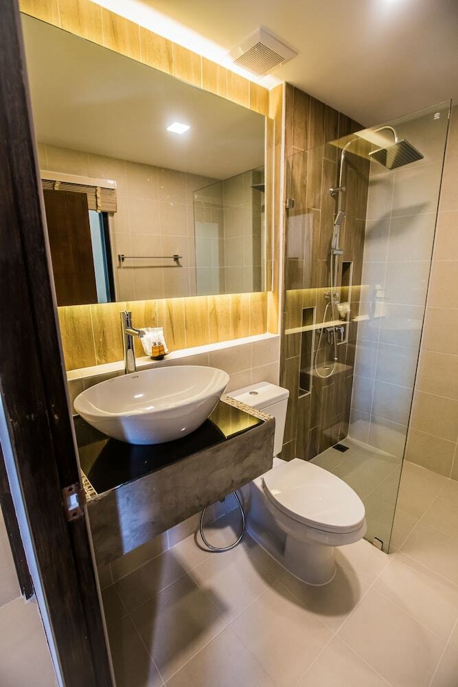 C Hotel Boutique And Comfort